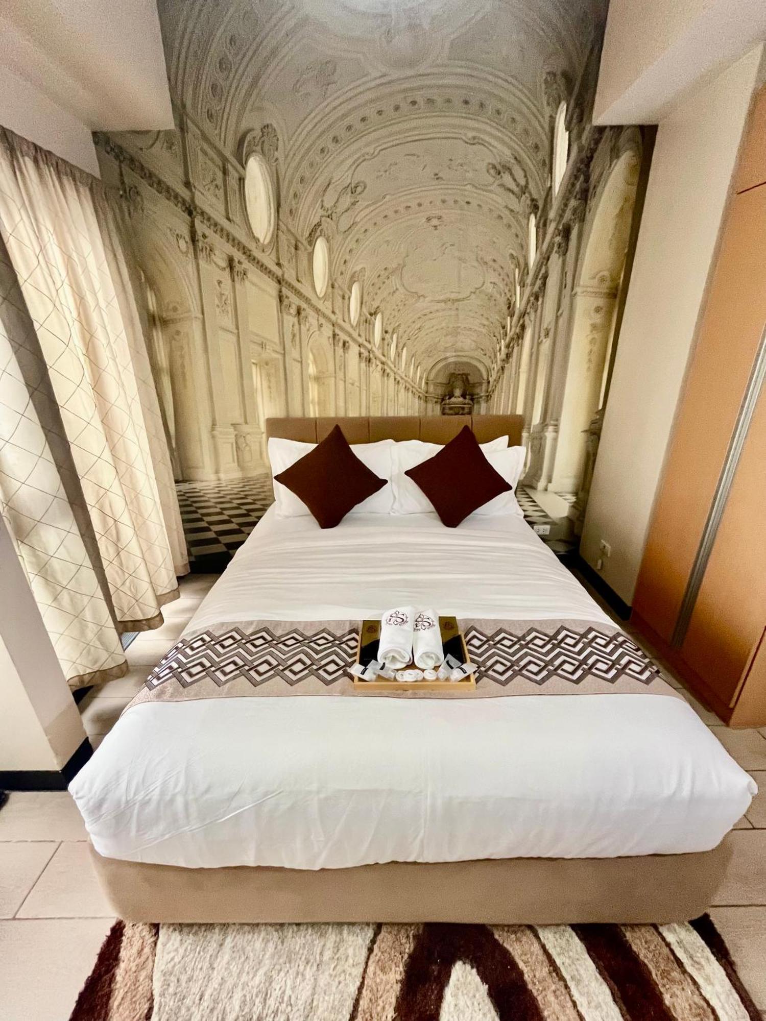 Greenbelt Hamilton Tower 1 Legazpi Makati City Екстериор снимка